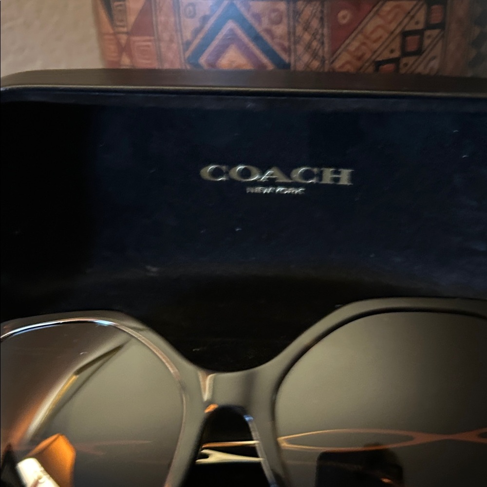 Tortoise Shell Sunglasses - Picture 4 of 7